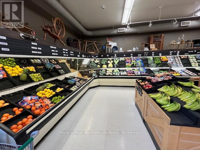 












6722 HIGHWAY 11 N

,
Temagami,




Ontario
P0H2H0

