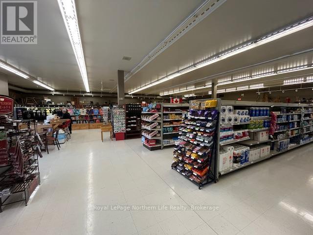 












6722 HIGHWAY 11 N

,
Temagami,




Ontario
P0H2H0

