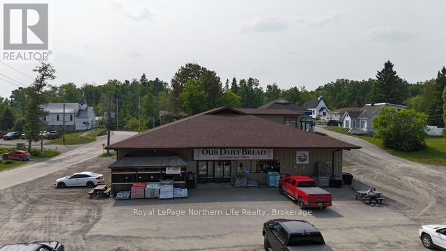 












6722 HIGHWAY 11 N

,
Temagami,




Ontario
P0H2H0


