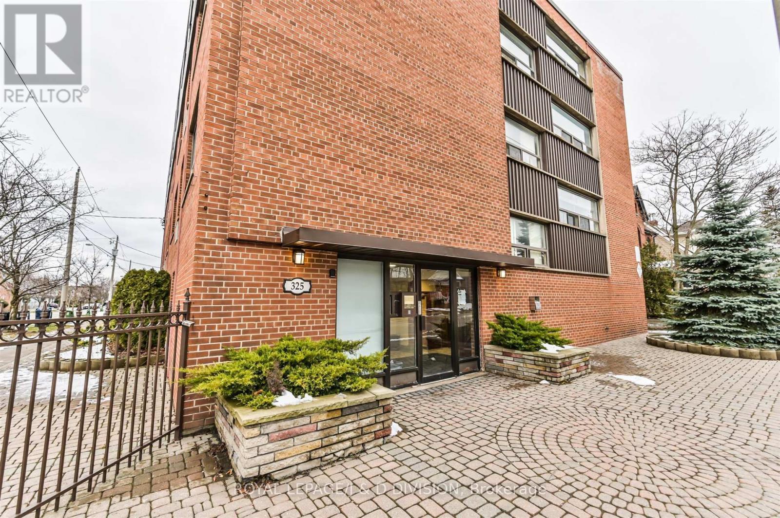 












304 - 325 SAMMON AVENUE

,
Toronto,




Ontario
M4J2A1

