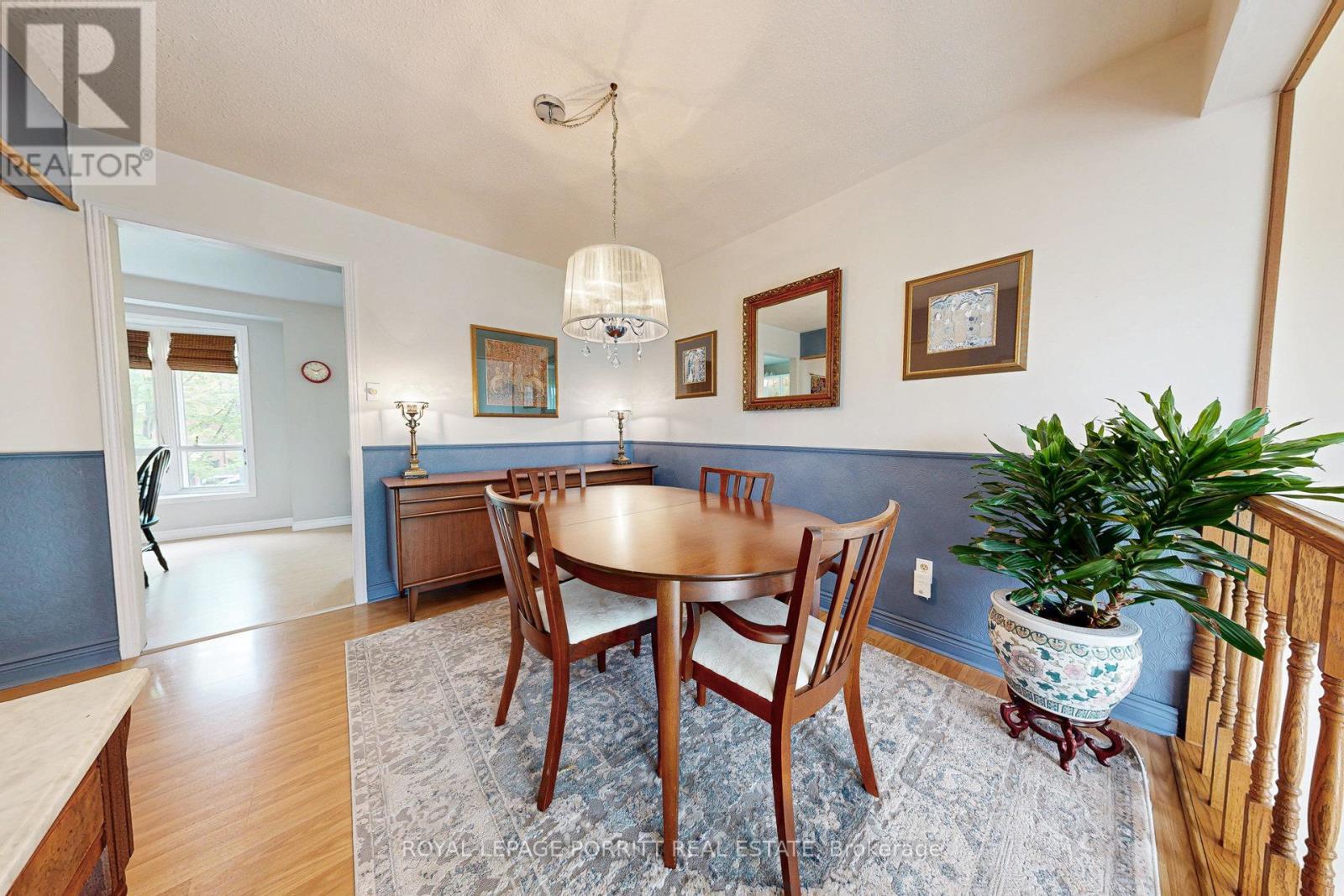 












41 - 3395 CLIFF ROAD N

,
Mississauga,




Ontario
L5A3M7

