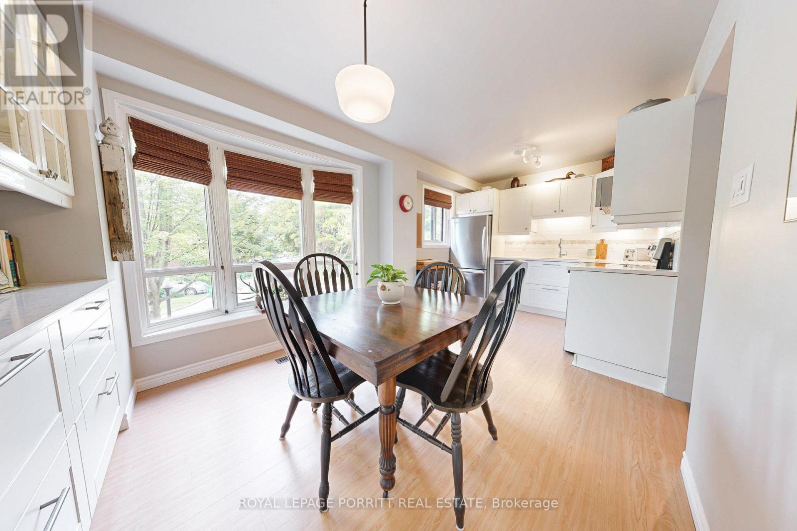 












41 - 3395 CLIFF ROAD N

,
Mississauga,




Ontario
L5A3M7

