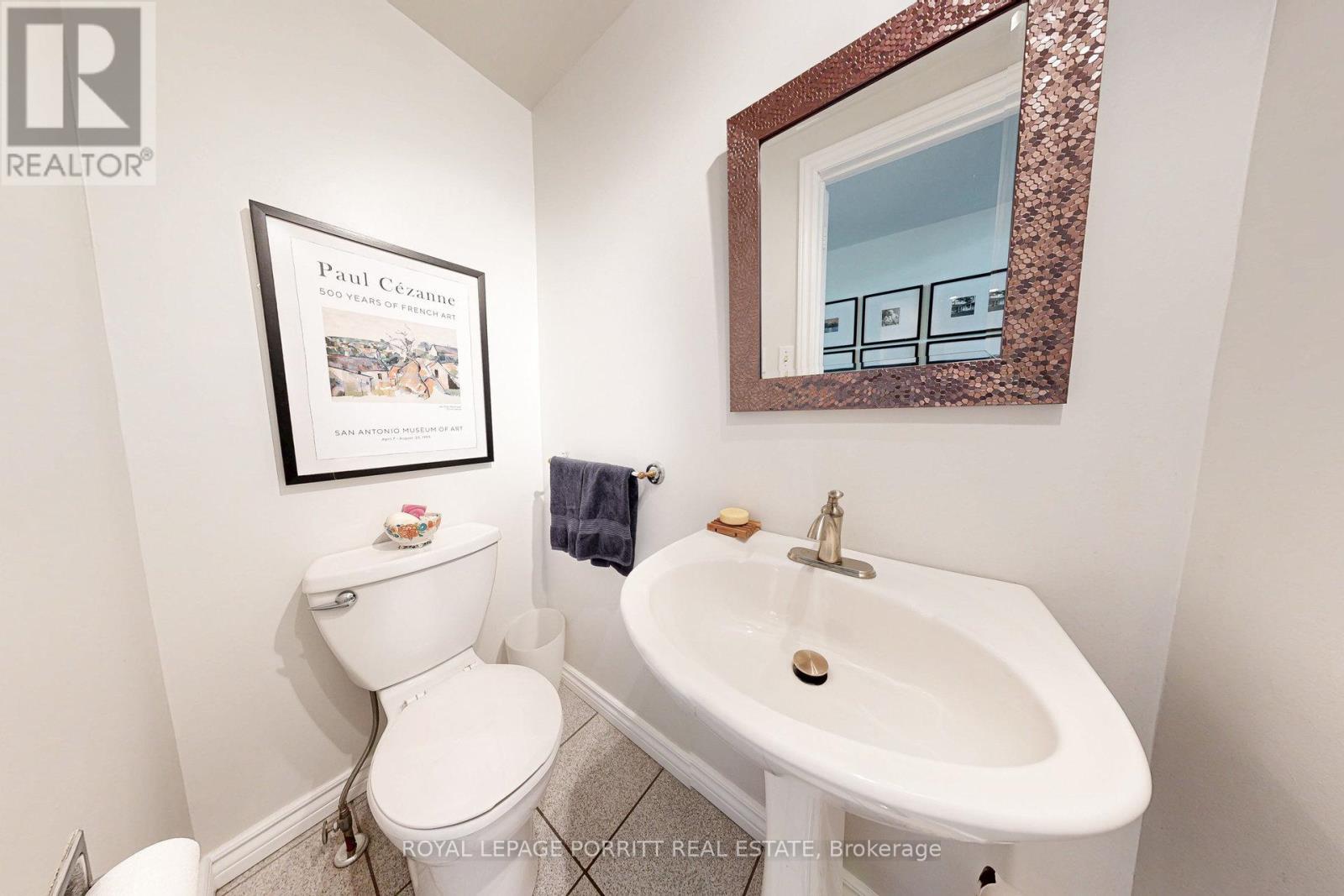 












41 - 3395 CLIFF ROAD N

,
Mississauga,




Ontario
L5A3M7

