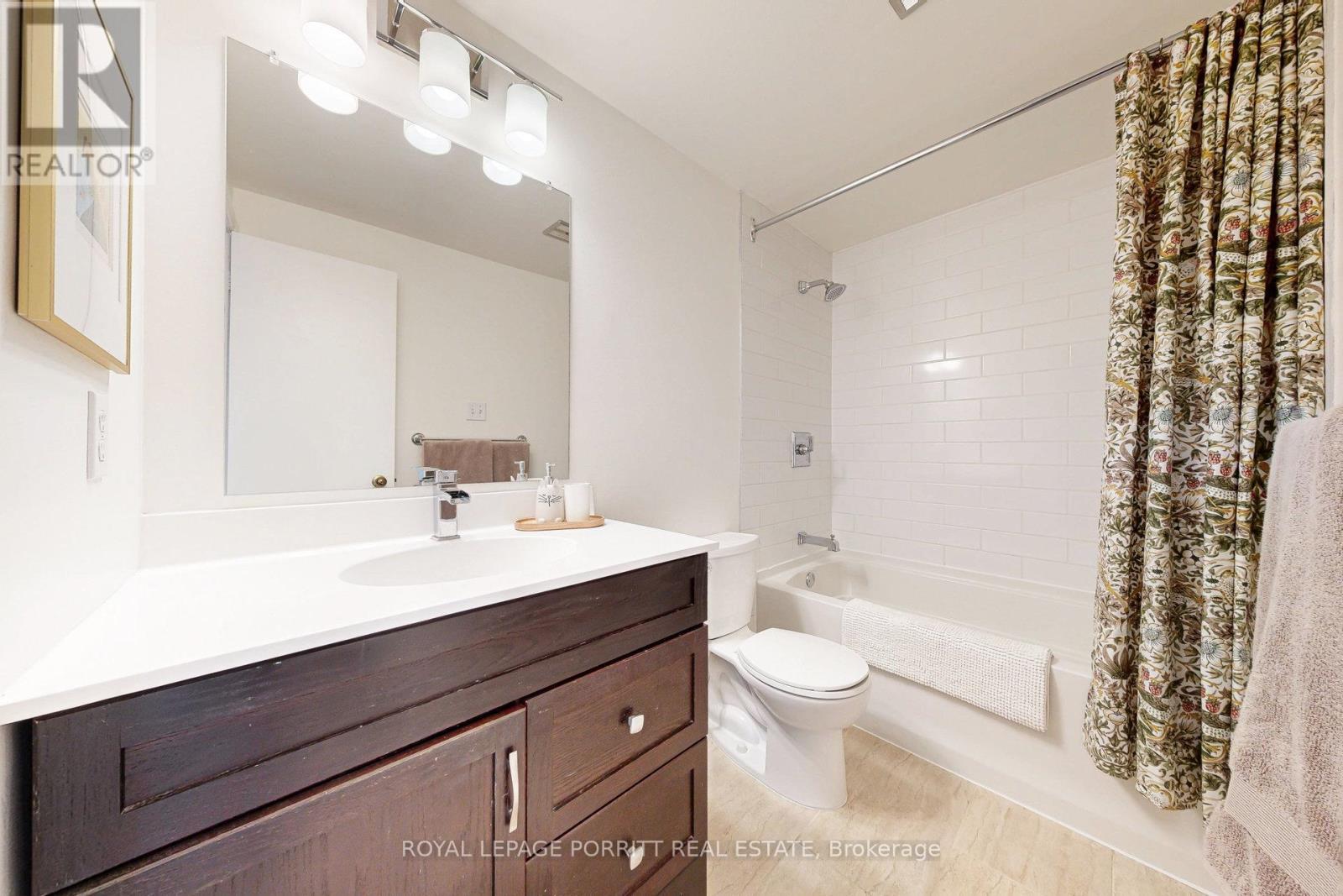












41 - 3395 CLIFF ROAD N

,
Mississauga,




Ontario
L5A3M7


