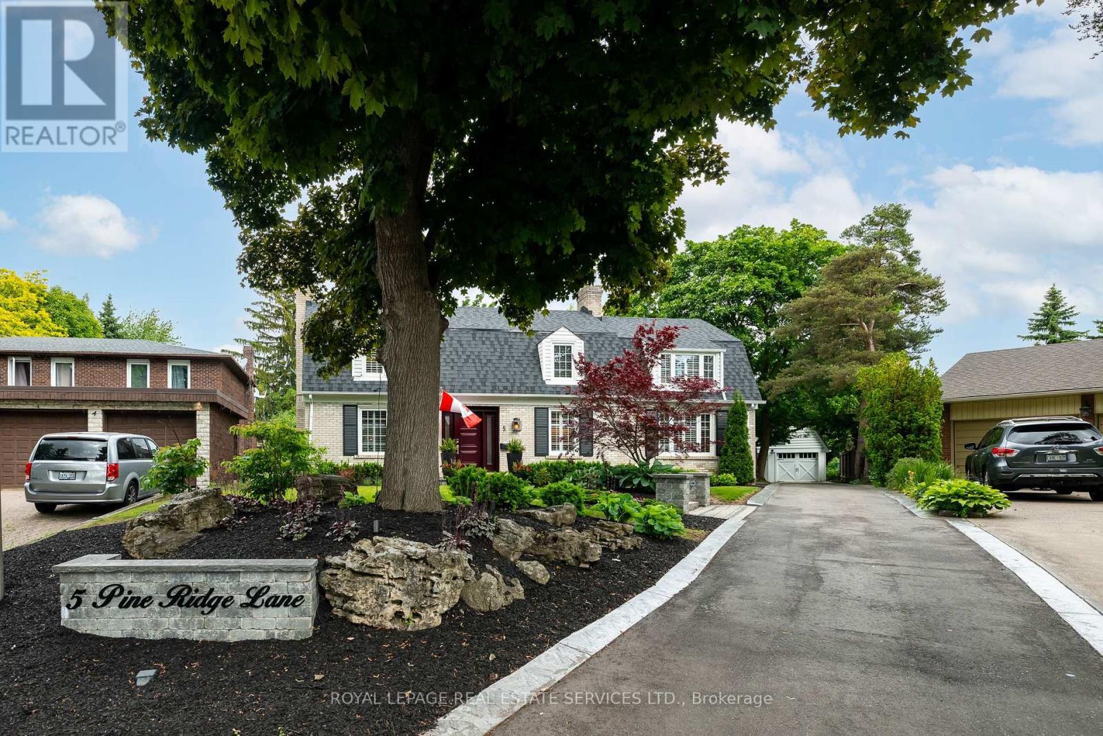 












5 PINE RIDGE LANE

,
Brampton,




Ontario
L6W1G6

