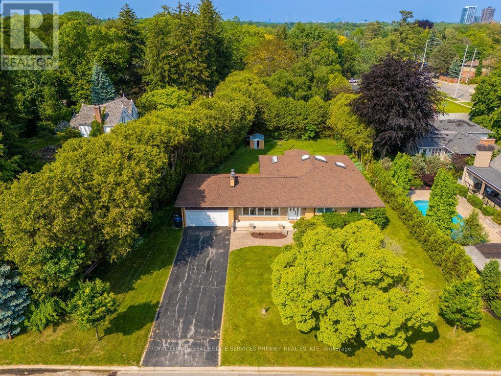 












521 VANESSA CRESCENT

,
Mississauga,




Ontario
L5H2N4

