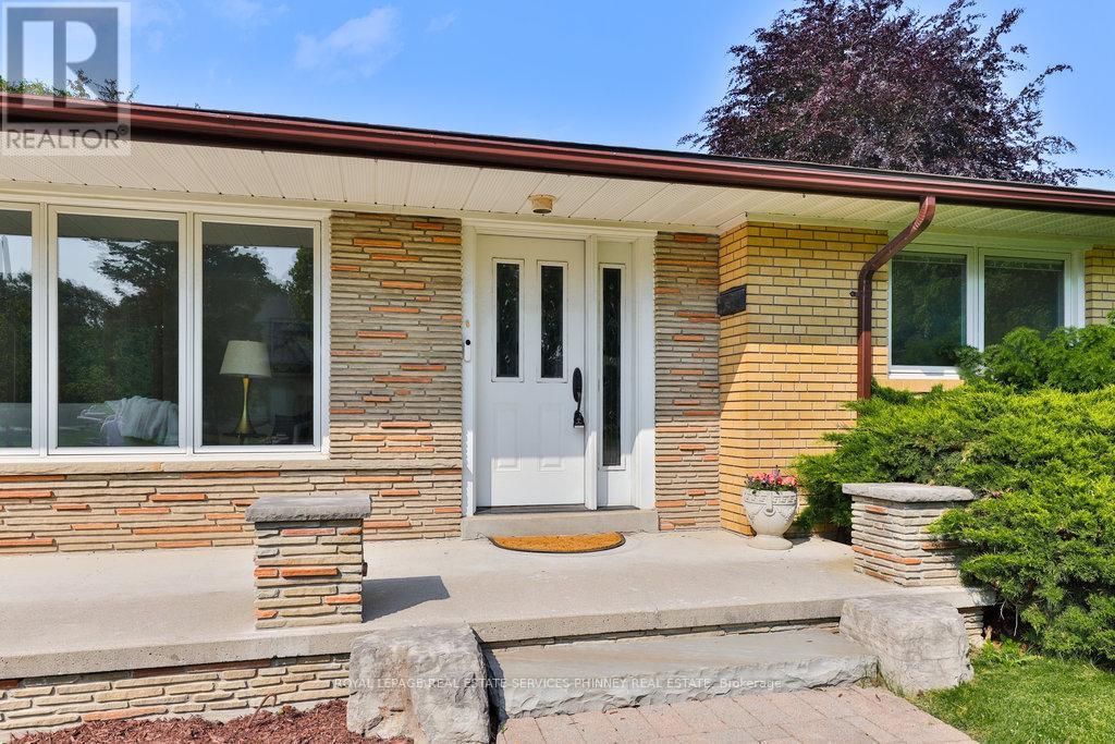 












521 VANESSA CRESCENT

,
Mississauga,




Ontario
L5H2N4

