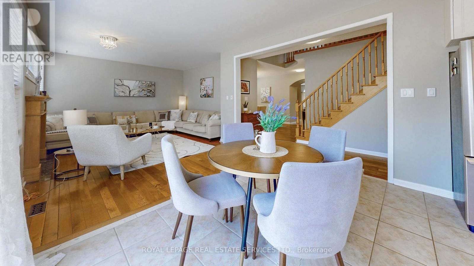 












3798 SWIFTDALE DRIVE

,
Mississauga,




Ontario
L5M6M5

