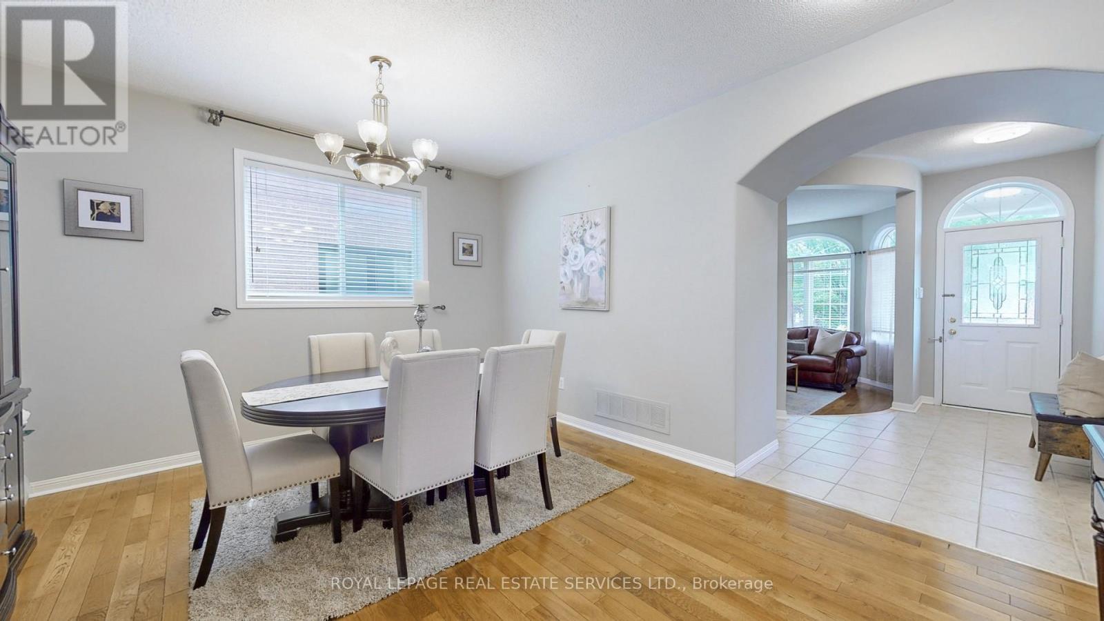 












3798 SWIFTDALE DRIVE

,
Mississauga,




Ontario
L5M6M5

