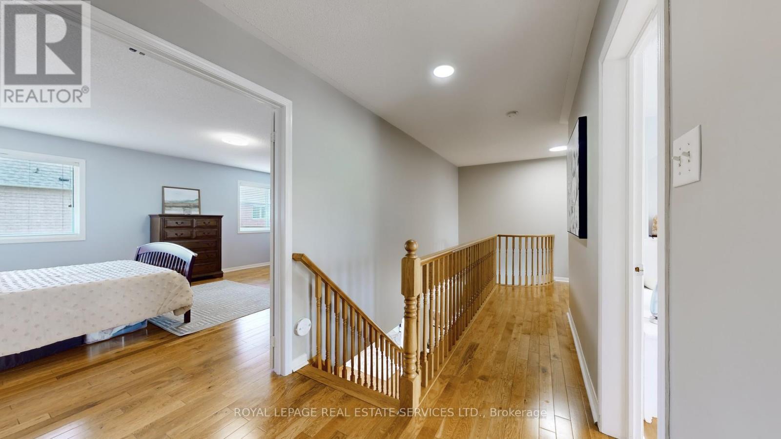 












3798 SWIFTDALE DRIVE

,
Mississauga,




Ontario
L5M6M5

