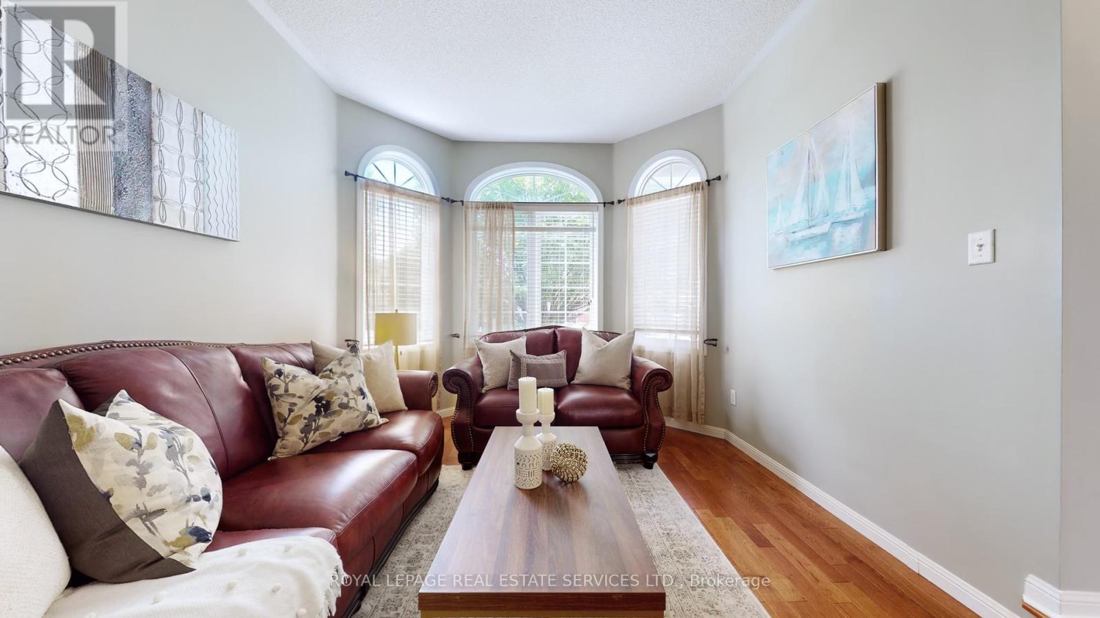 












3798 SWIFTDALE DRIVE

,
Mississauga,




Ontario
L5M6M5

