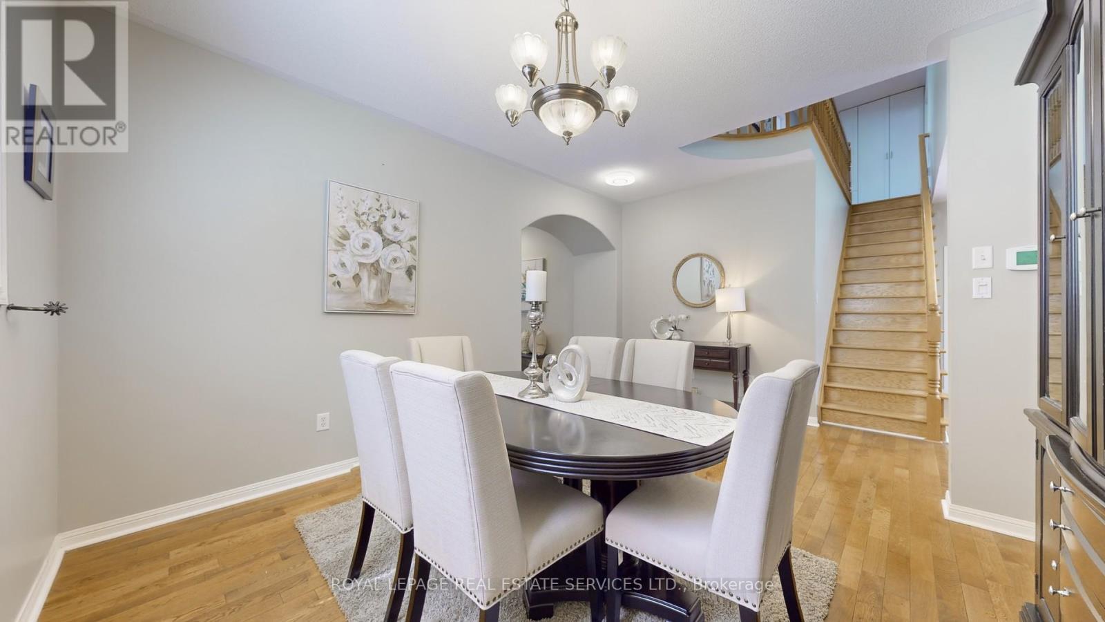 












3798 SWIFTDALE DRIVE

,
Mississauga,




Ontario
L5M6M5

