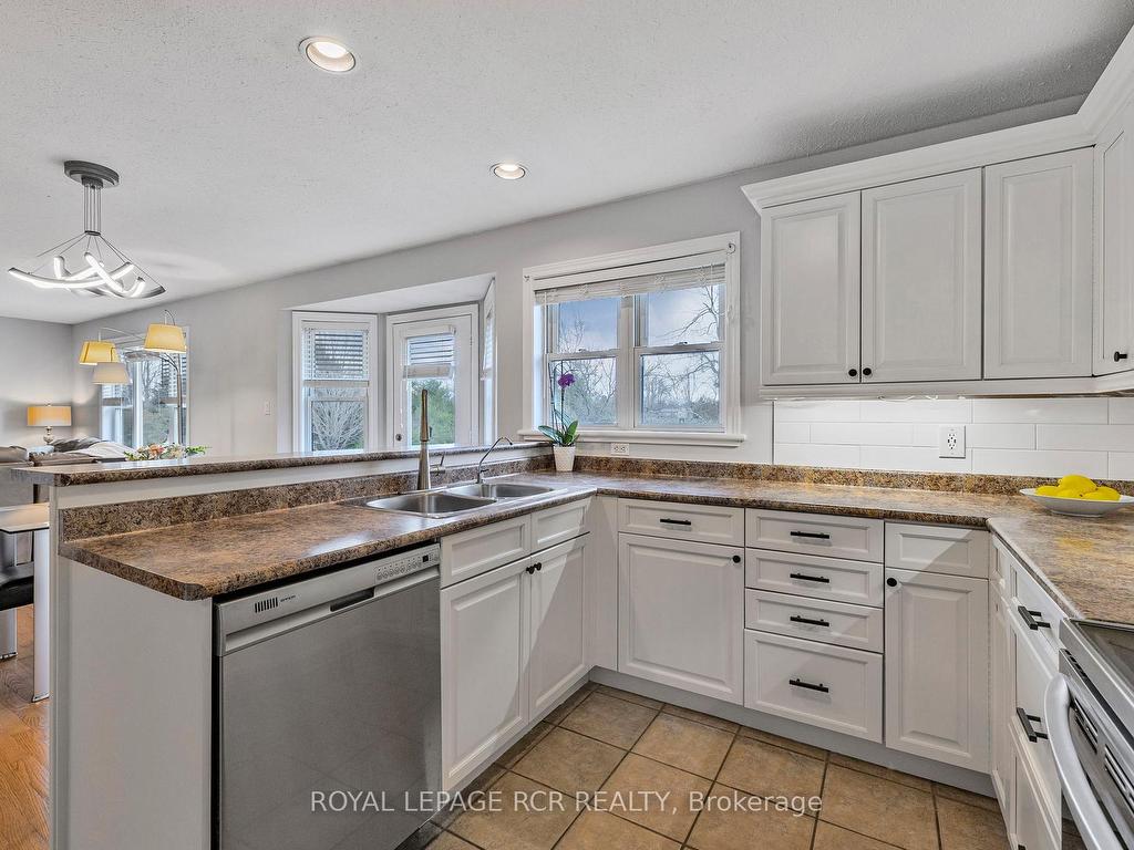 









625440


Side Road 15

N/A,
Melancthon,




ON
L9V 1Z5

