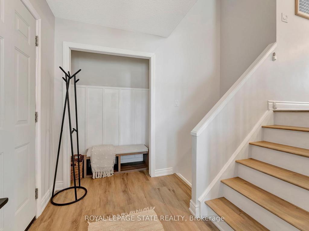 









15


Elsa

Court,
Hamilton,




ON
L9C 4R7

