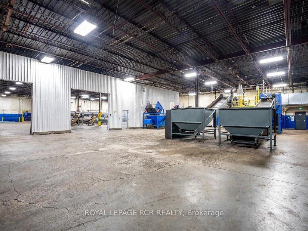 









355


Dissette

Street,
Bradford West Gwillimbury,




ON
L3Z 3G9

