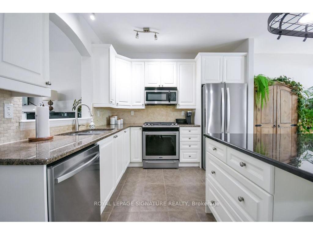 









7


Windsong

Crescent,
Bracebridge,




ON
P1L 1W9

