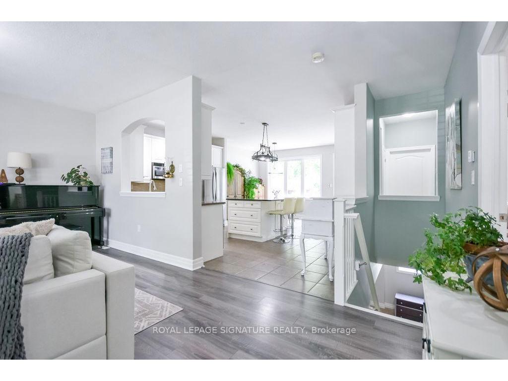 









7


Windsong

Crescent,
Bracebridge,




ON
P1L 1W9

