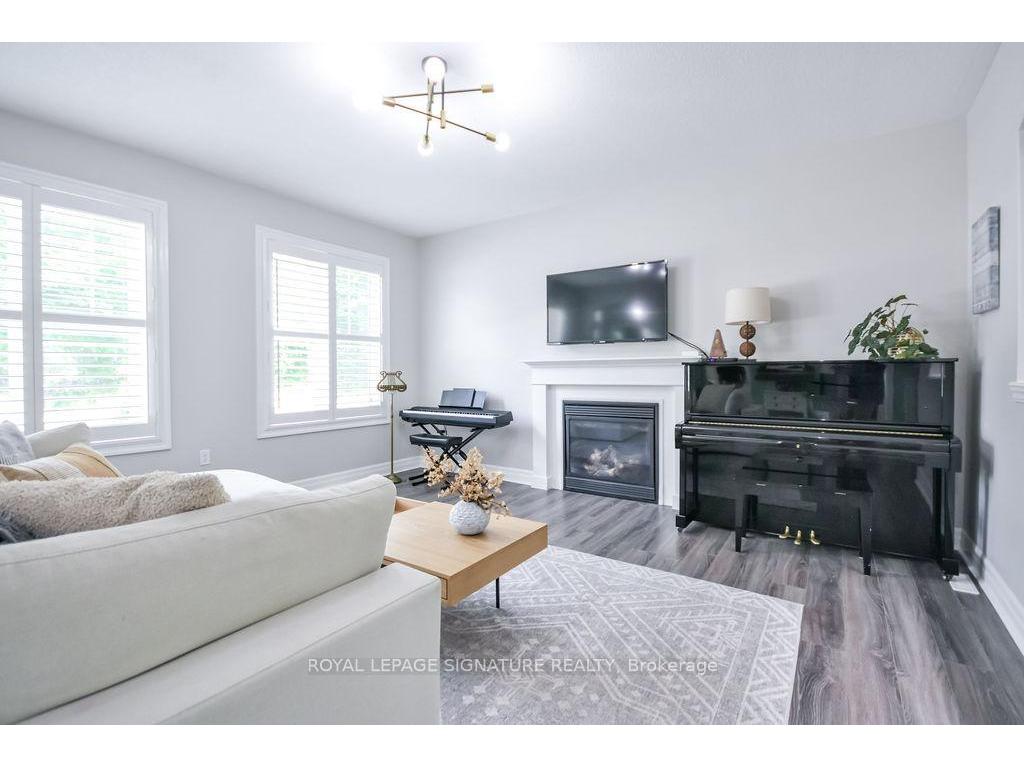 









7


Windsong

Crescent,
Bracebridge,




ON
P1L 1W9

