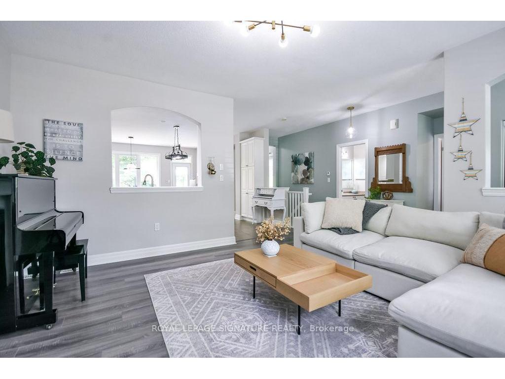 









7


Windsong

Crescent,
Bracebridge,




ON
P1L 1W9

