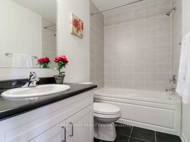 









587


Allport

Gate,
Milton,




ON
L9T 9J5

