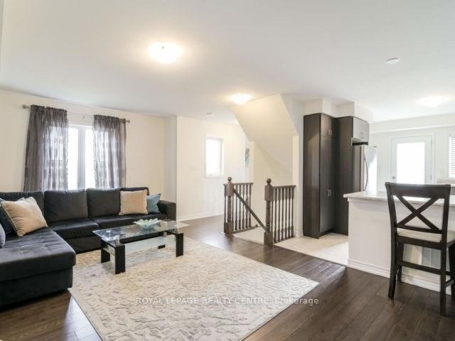 









587


Allport

Gate,
Milton,




ON
L9T 9J5

