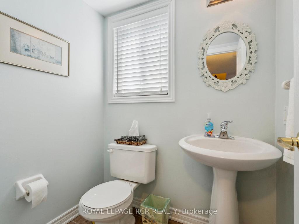









257


Berry

Street,
Shelburne,




ON
L9V 3E1


