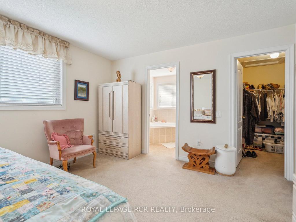 









257


Berry

Street,
Shelburne,




ON
L9V 3E1

