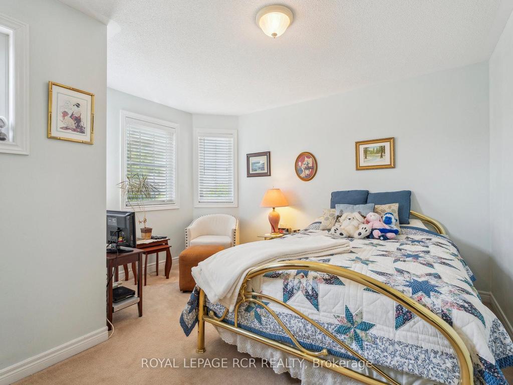









257


Berry

Street,
Shelburne,




ON
L9V 3E1

