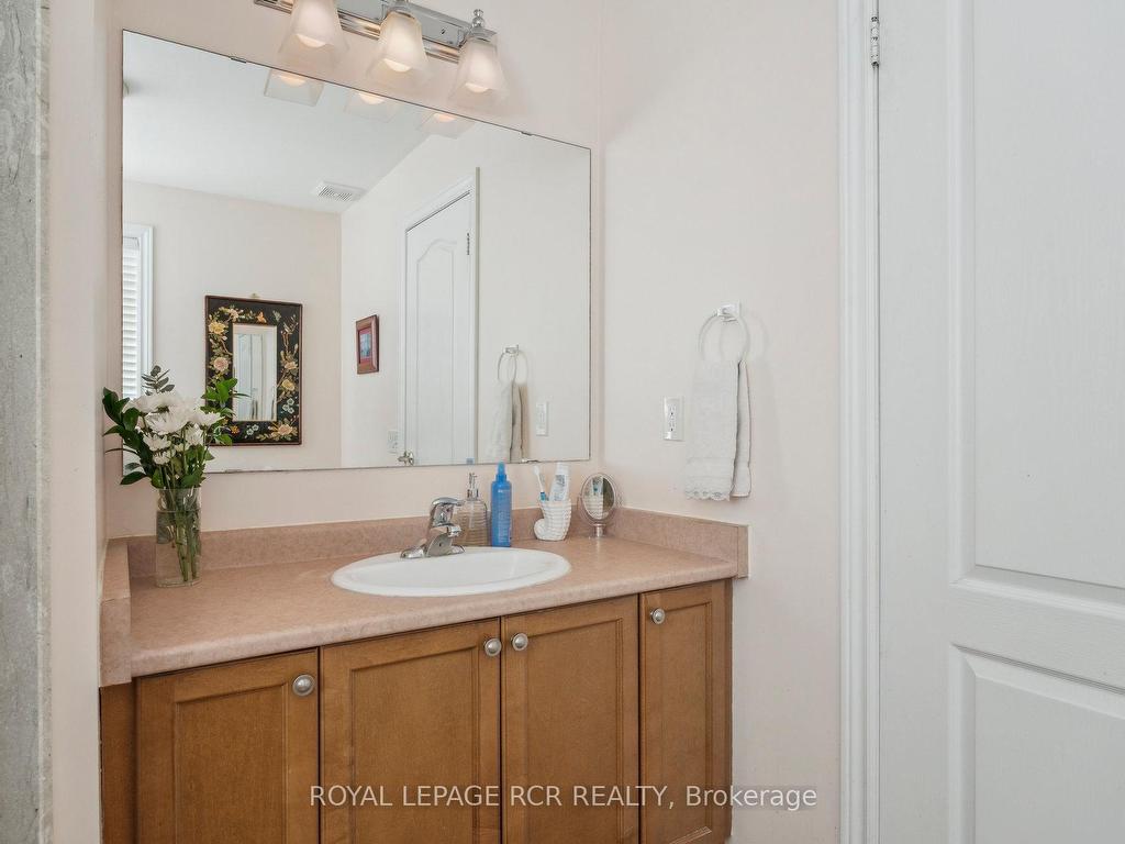 









257


Berry

Street,
Shelburne,




ON
L9V 3E1

