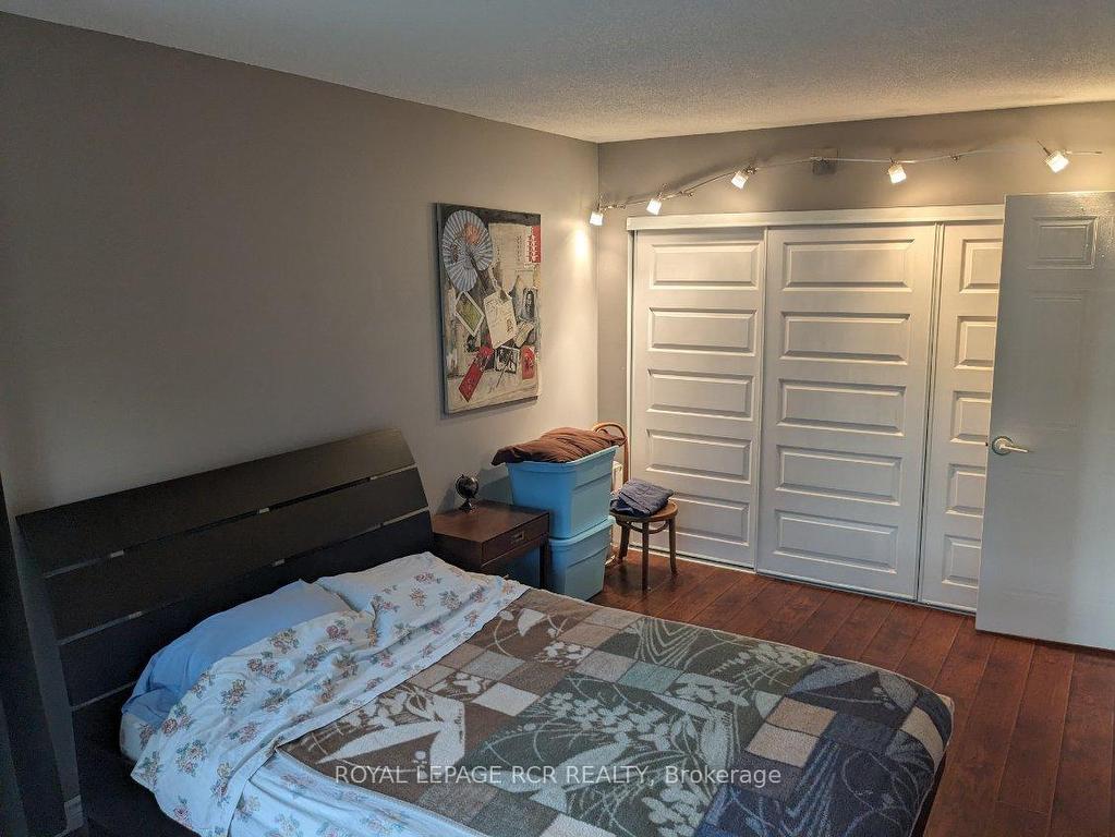 









150


Dunlop

Street East, 701,
Barrie,




ON
L4M 6H1

