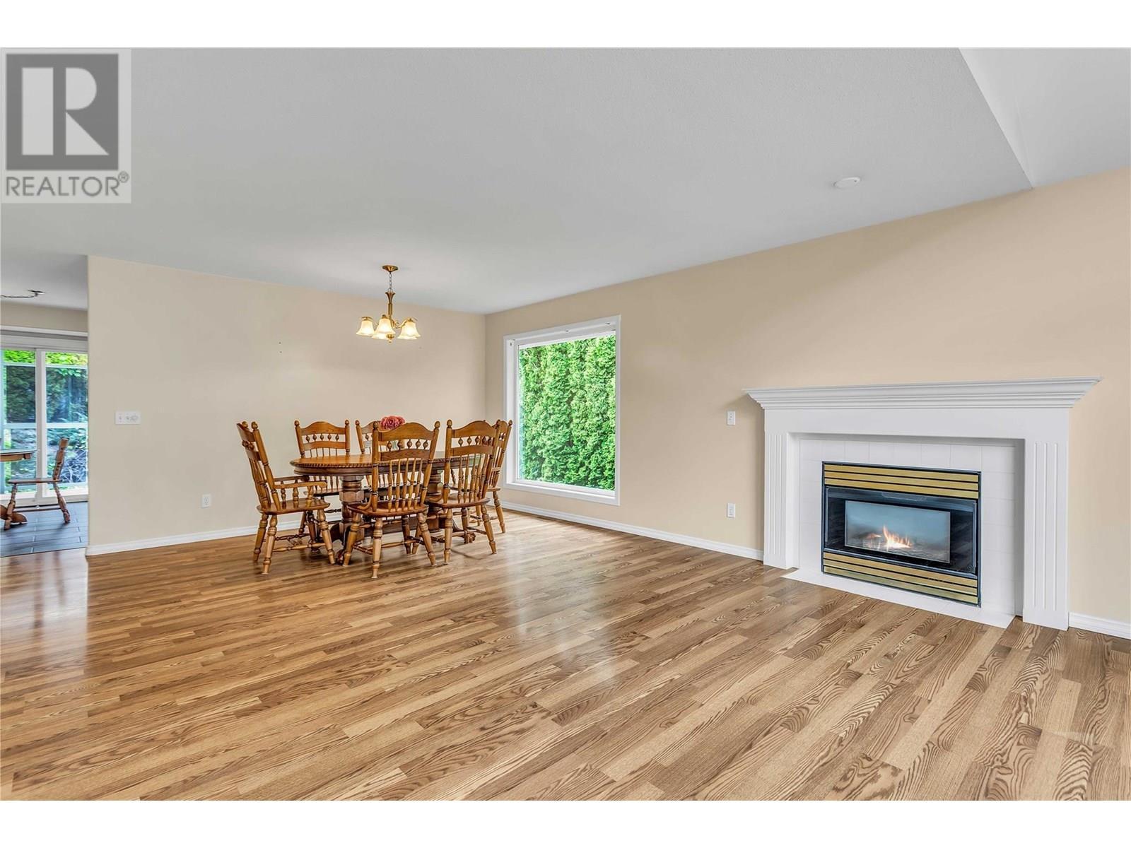 












2241 Majoros Road

,
West Kelowna,




British Columbia
V4T2C2

