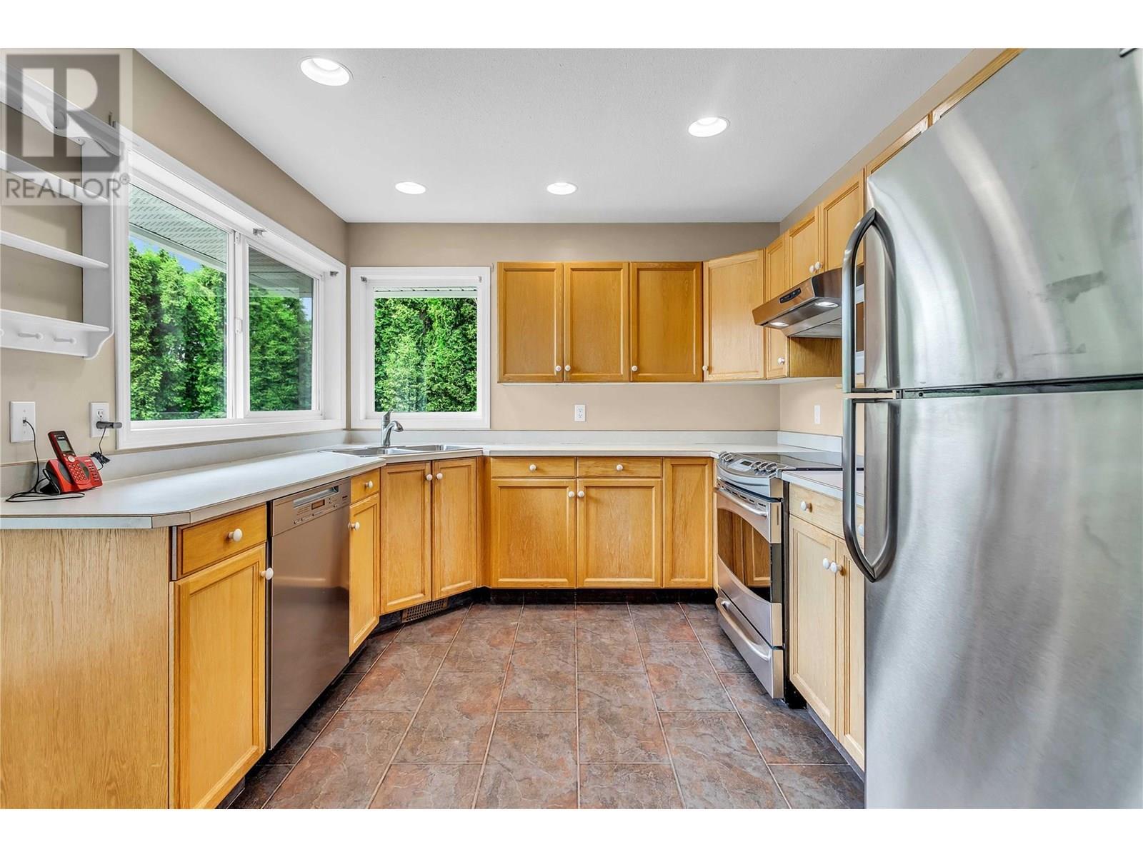 












2241 Majoros Road

,
West Kelowna,




British Columbia
V4T2C2

