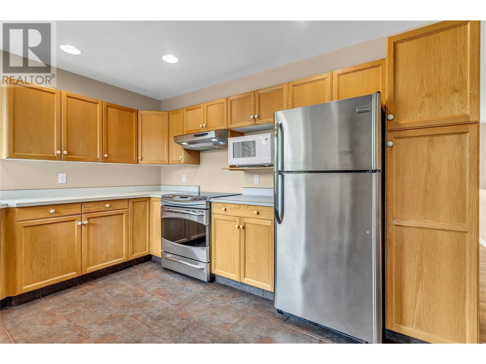 












2241 Majoros Road

,
West Kelowna,




British Columbia
V4T2C2

