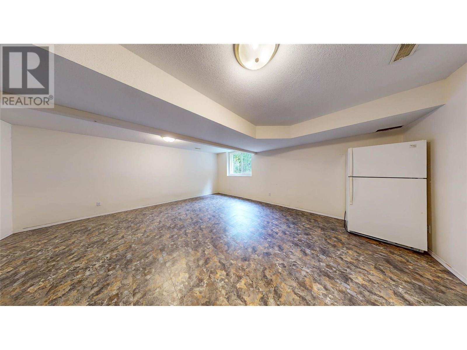 












2241 Majoros Road

,
West Kelowna,




British Columbia
V4T2C2

