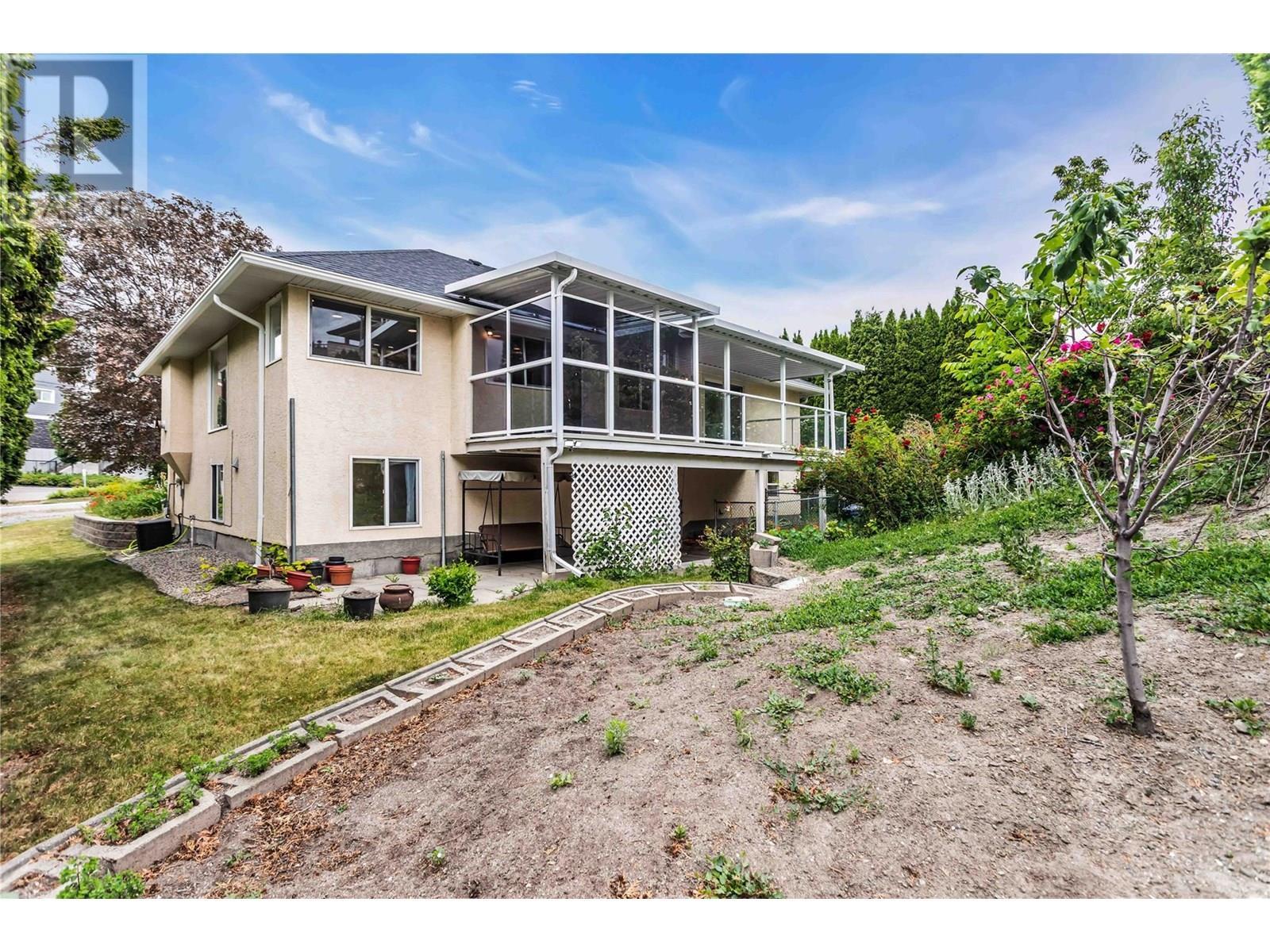 












2241 Majoros Road

,
West Kelowna,




British Columbia
V4T2C2

