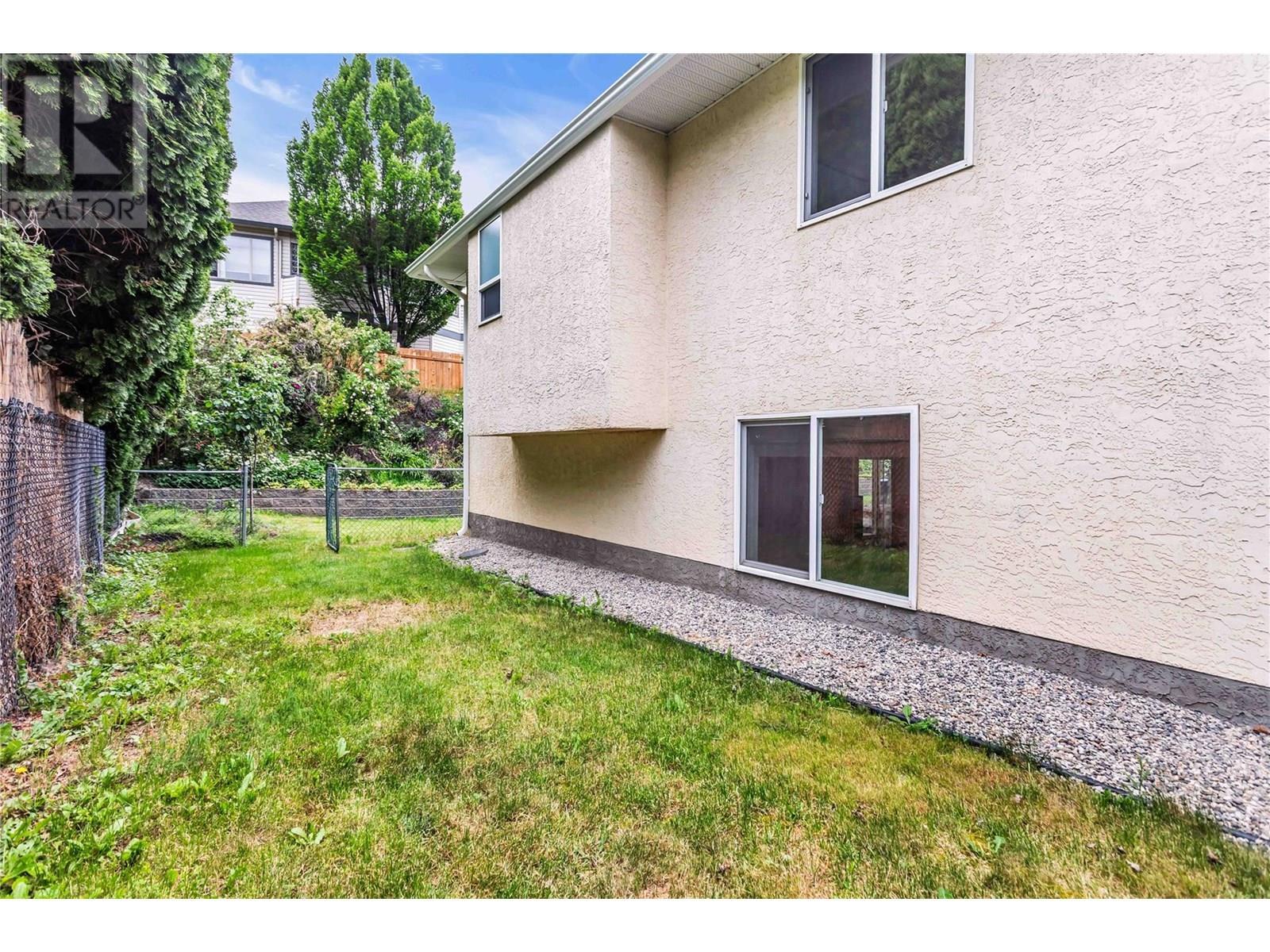 












2241 Majoros Road

,
West Kelowna,




British Columbia
V4T2C2

