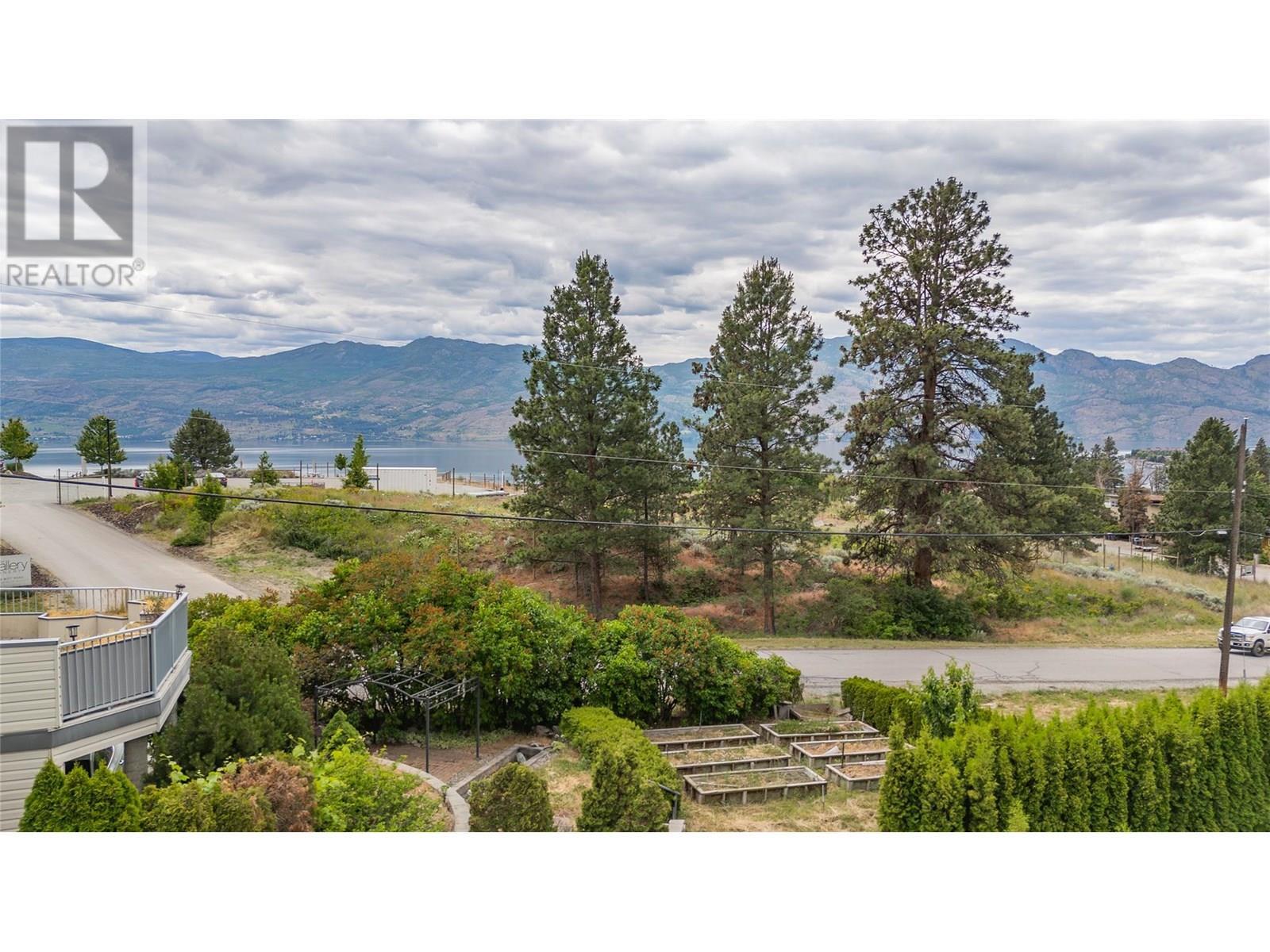 












2241 Majoros Road

,
West Kelowna,




British Columbia
V4T2C2


