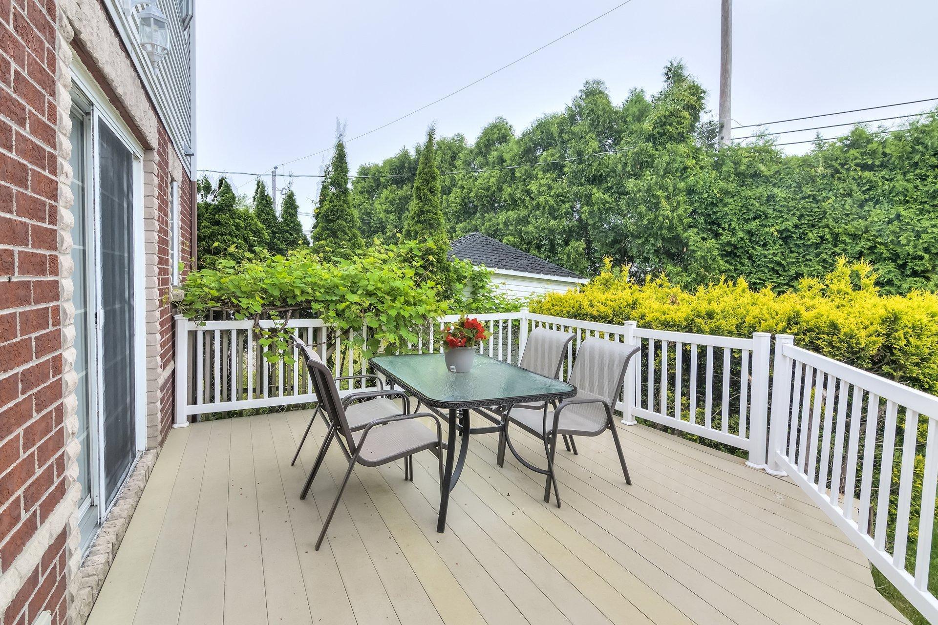 









17115


Rue Guillaume

,
Montréal (Pierrefonds-Roxboro),




QC
H9J3T6

