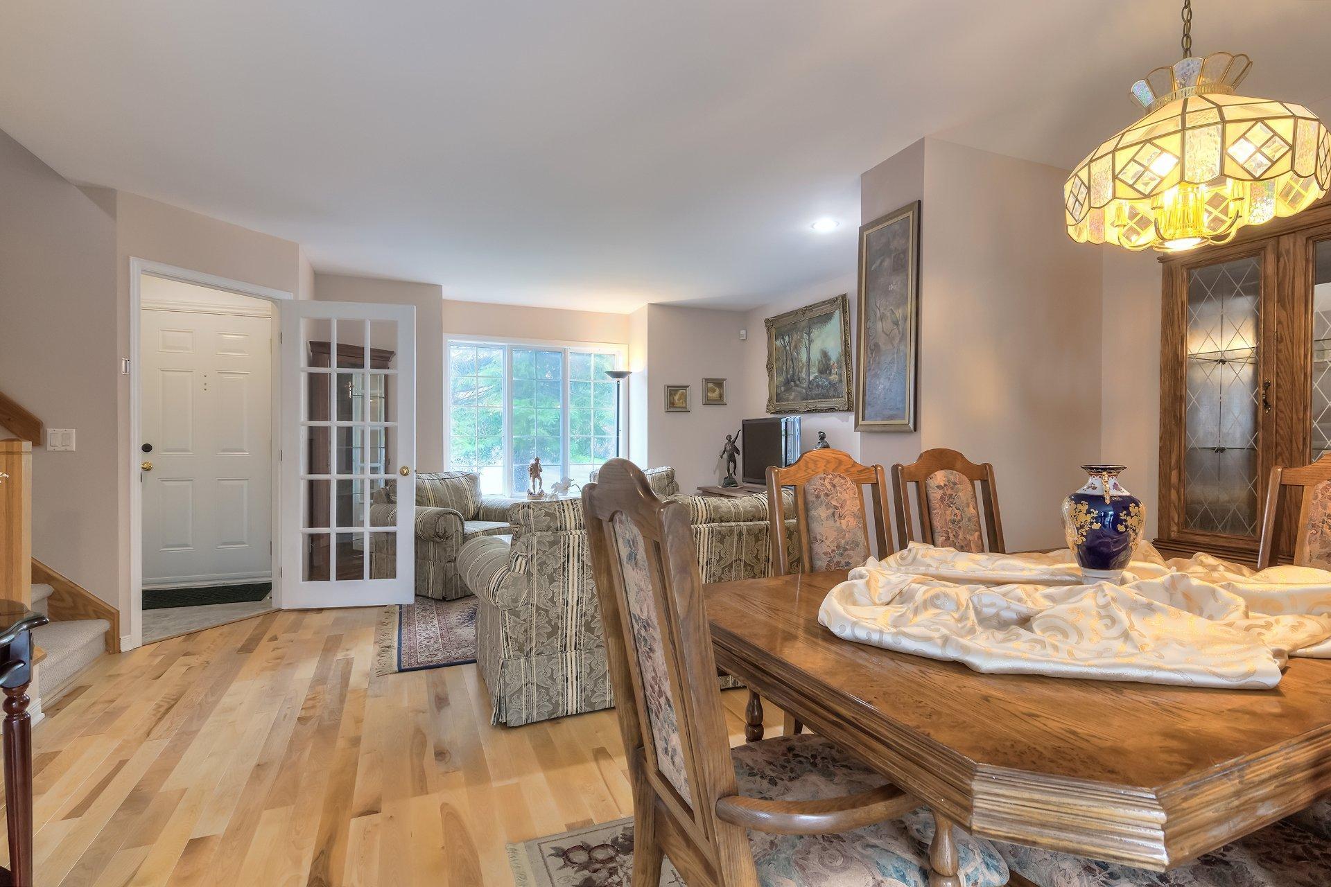









17115


Rue Guillaume

,
Montréal (Pierrefonds-Roxboro),




QC
H9J3T6

