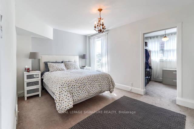 









53


Browning

Avenue,
Toronto,




ON
M4K 1V8

