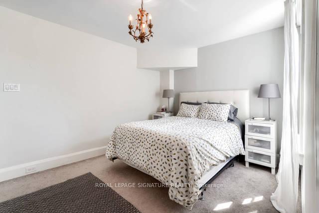 









53


Browning

Avenue,
Toronto,




ON
M4K 1V8

