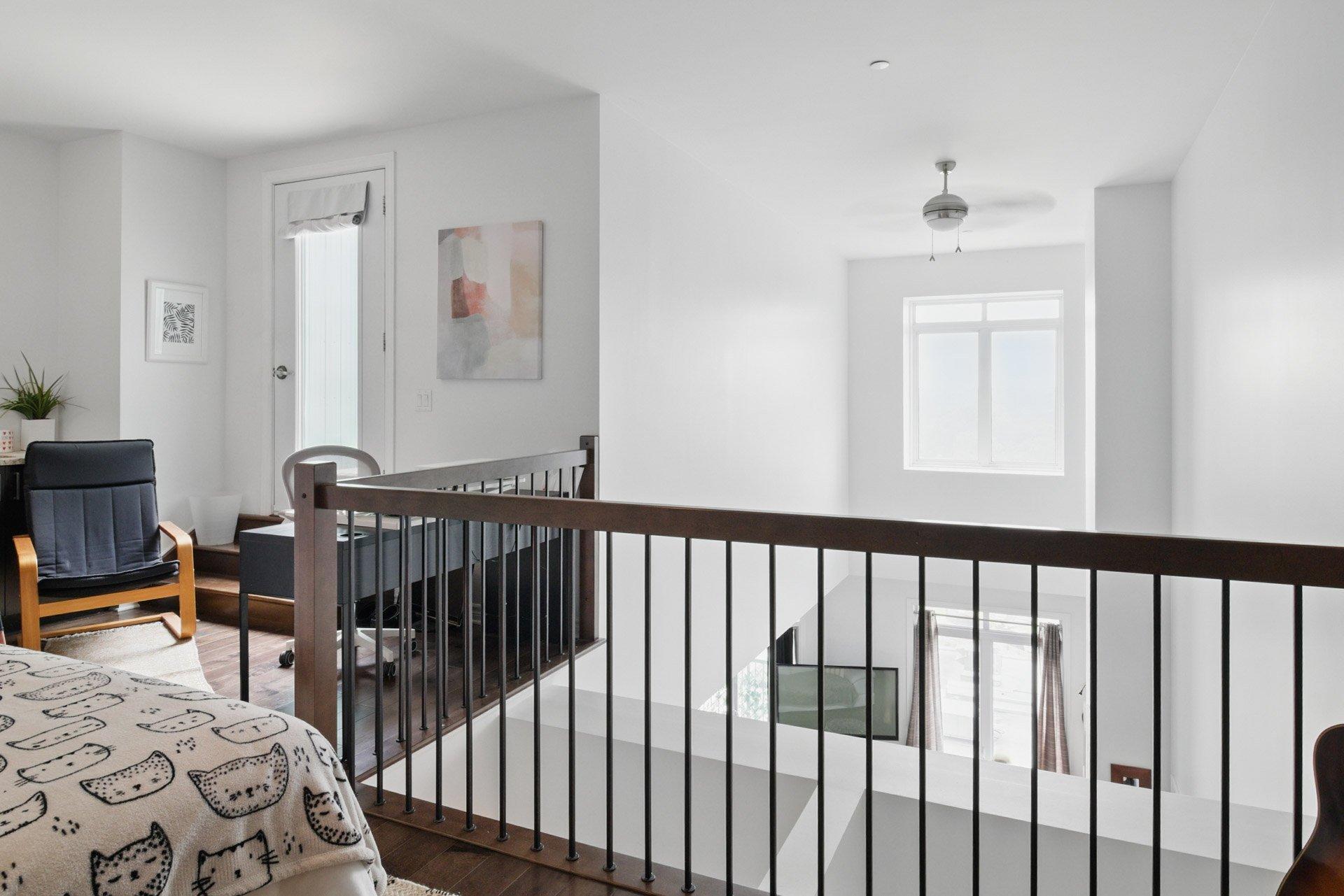 









1180


Ch. d'Aylmer

, 709,
Gatineau (Aylmer),




QC
J9H0E9

