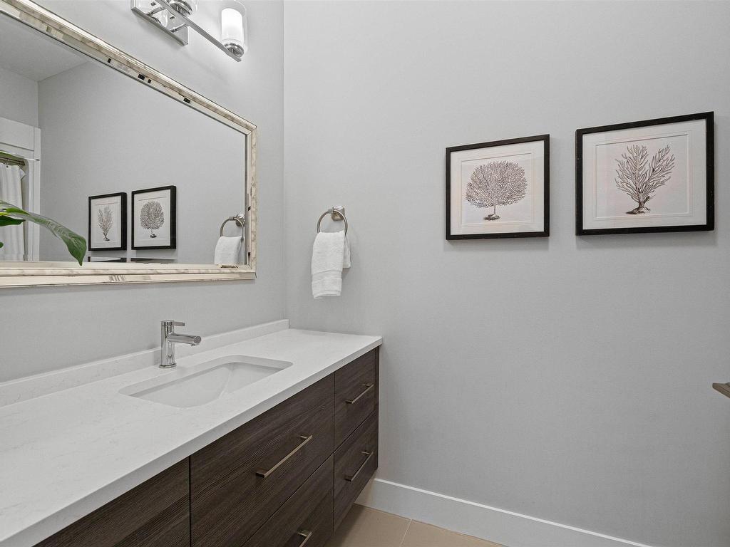 












30 Helen Creighton Court

,
West Bedford,




NS
B4B 0Z5

