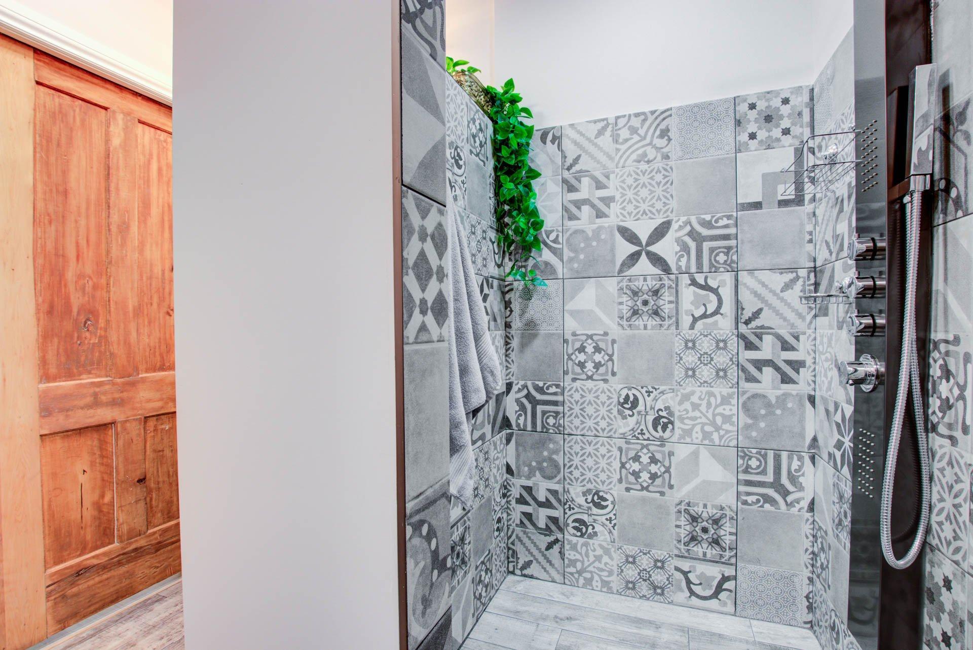 









18

 - 22


Rue Beauregard

,
Eastman,




QC
J0E1P0

