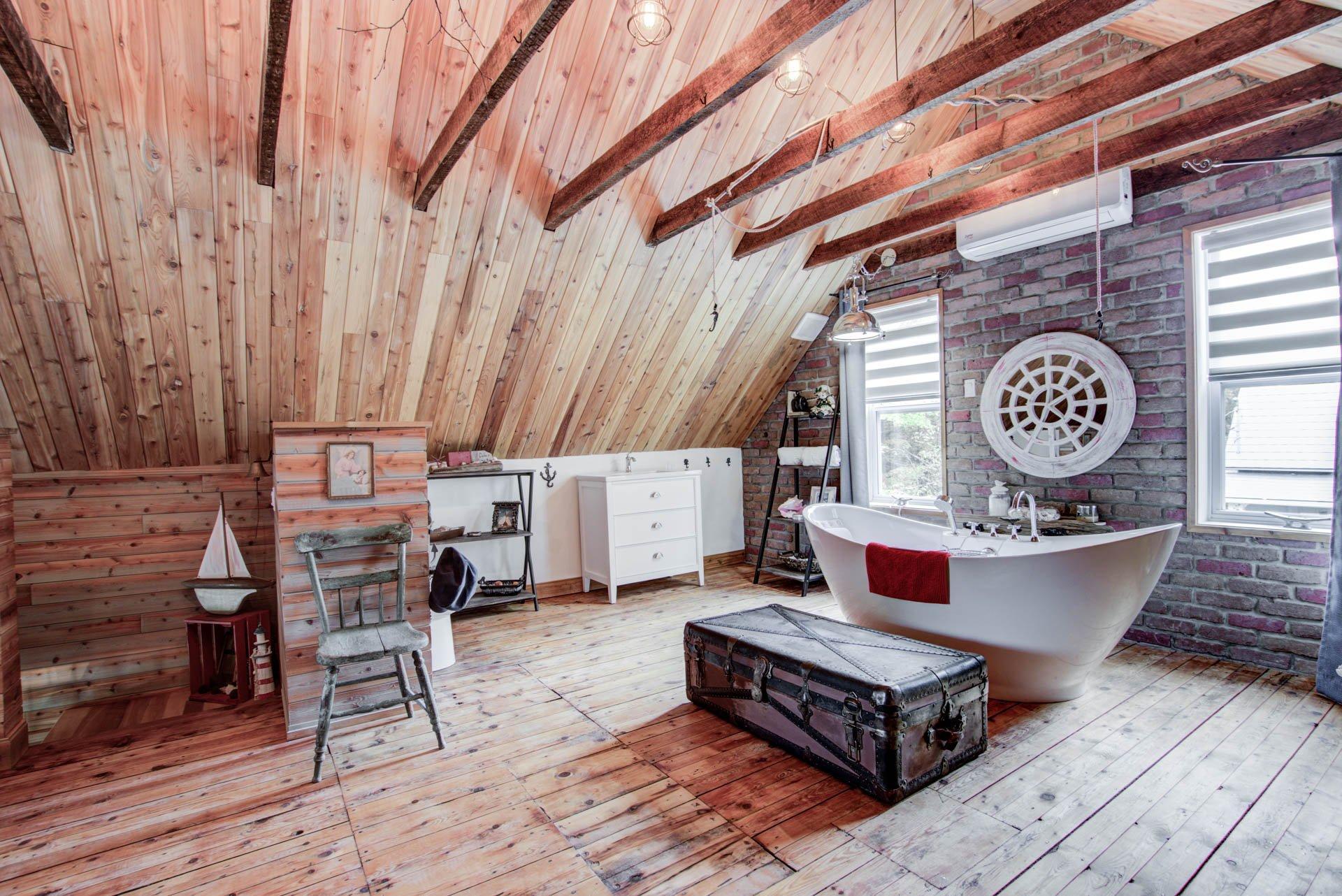 









18

 - 22


Rue Beauregard

,
Eastman,




QC
J0E1P0

