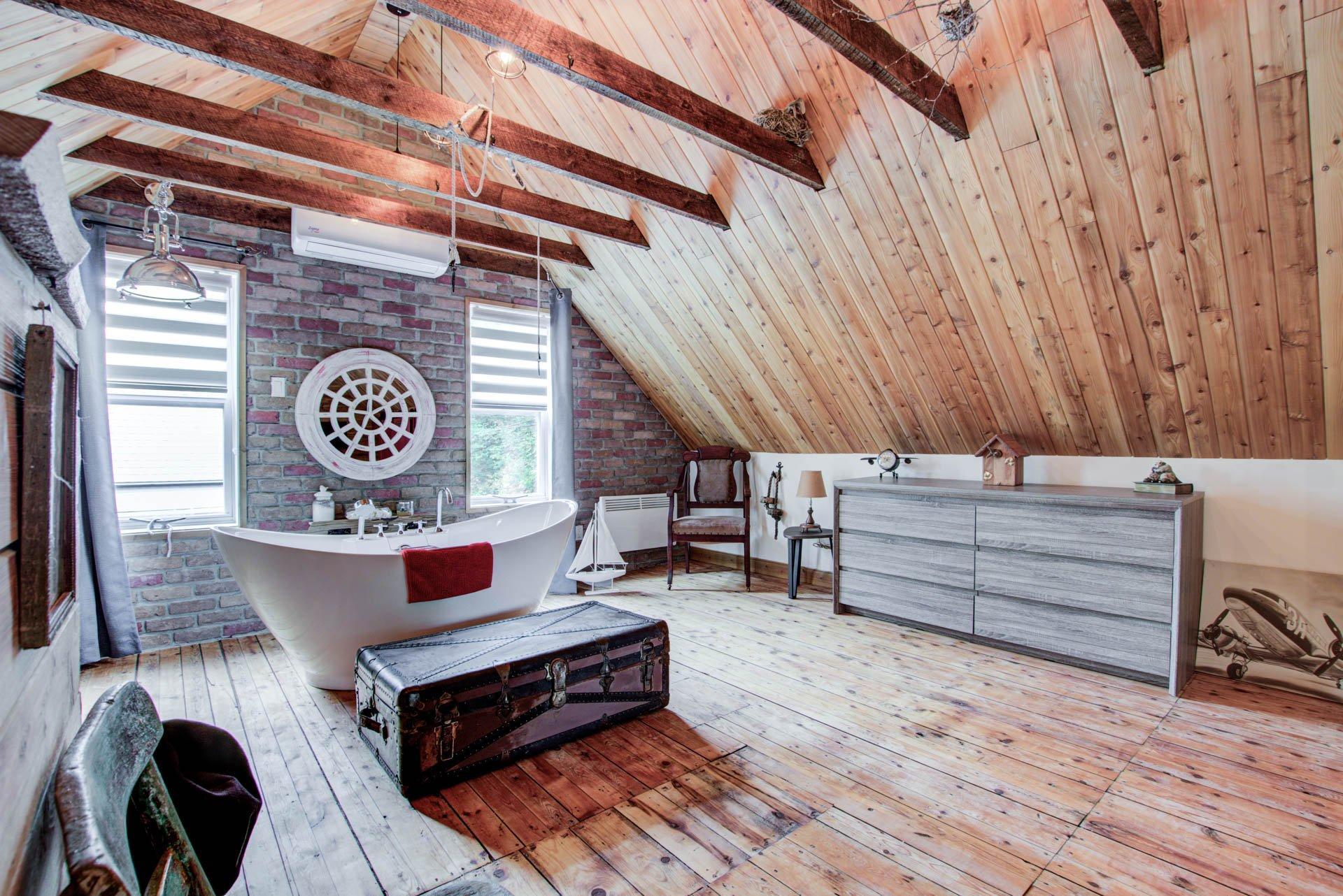 









18

 - 22


Rue Beauregard

,
Eastman,




QC
J0E1P0

