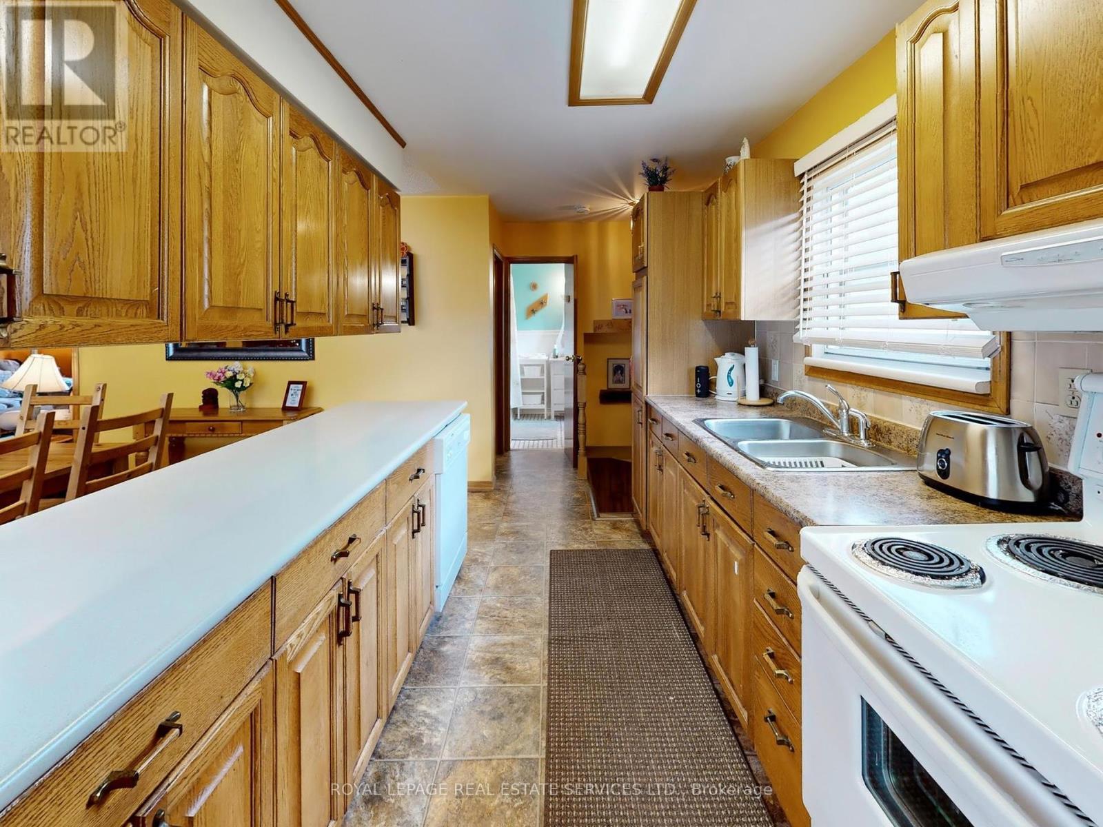 












1351 MOSLEY STREET

,
Wasaga Beach,




Ontario
L9Z2C7

