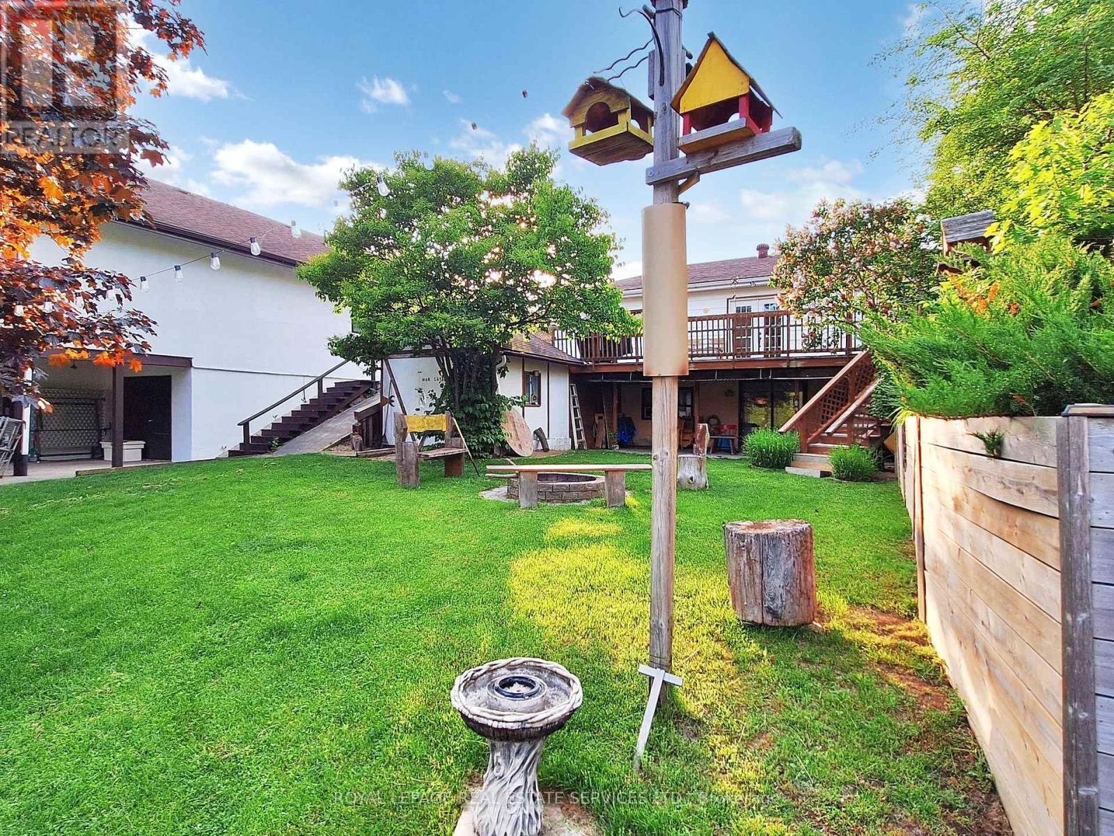 












1351 MOSLEY STREET

,
Wasaga Beach,




Ontario
L9Z2C7


