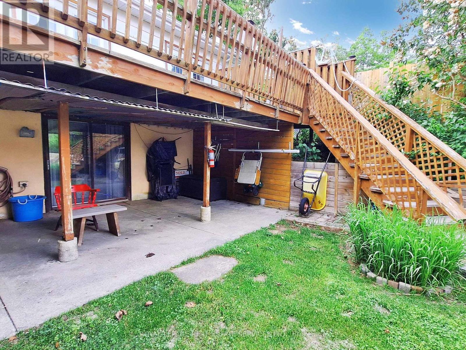 












1351 MOSLEY STREET

,
Wasaga Beach,




Ontario
L9Z2C7


