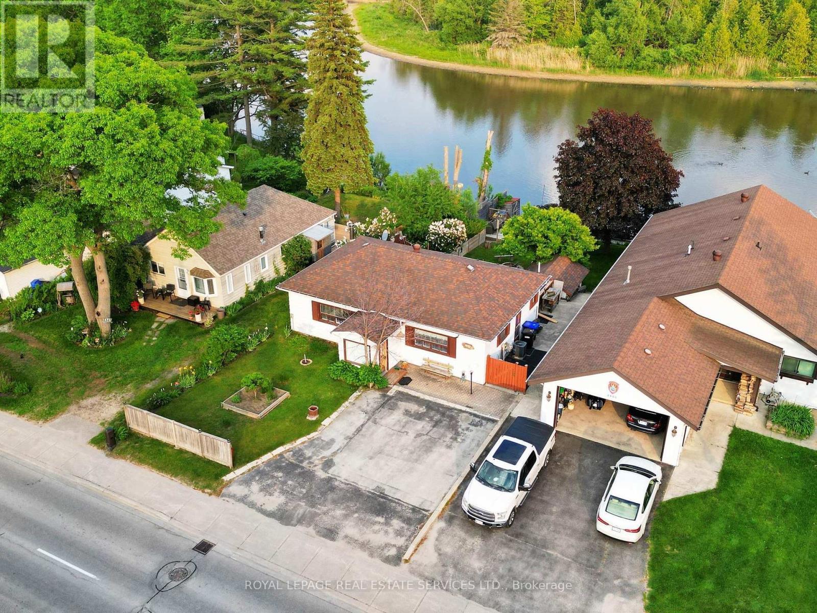 












1351 MOSLEY STREET

,
Wasaga Beach,




Ontario
L9Z2C7

